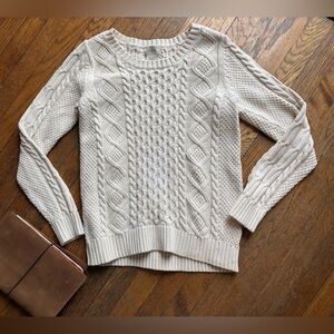 100% Cotton L.L. Bean Cream Cable Knit Sweater size Small